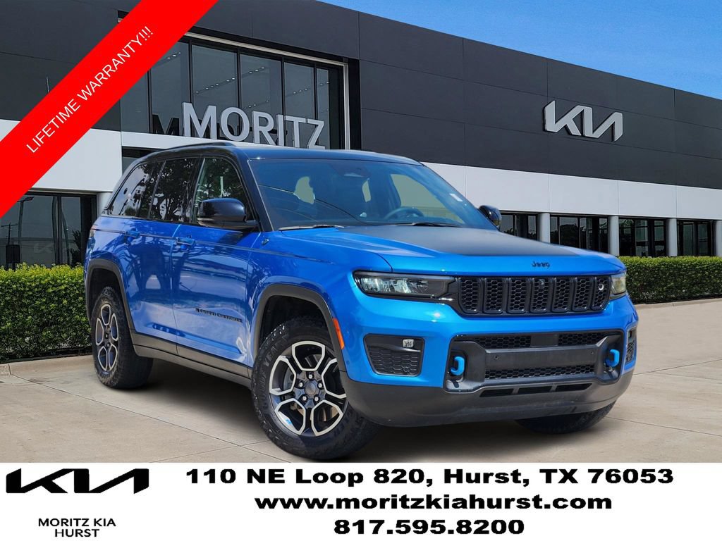 Used 2023 Jeep Grand Cherokee Trailhawk w/ Advanced Protech Group II