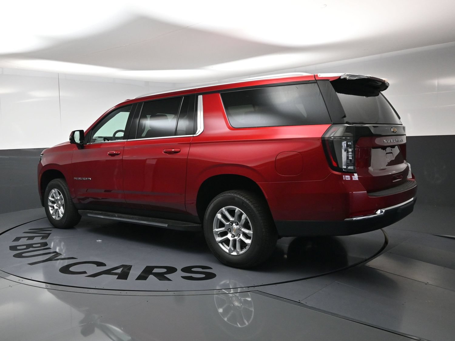 New 2026 Chevrolet Suburban LT w/ Comfort Package AWD/4WD image 7