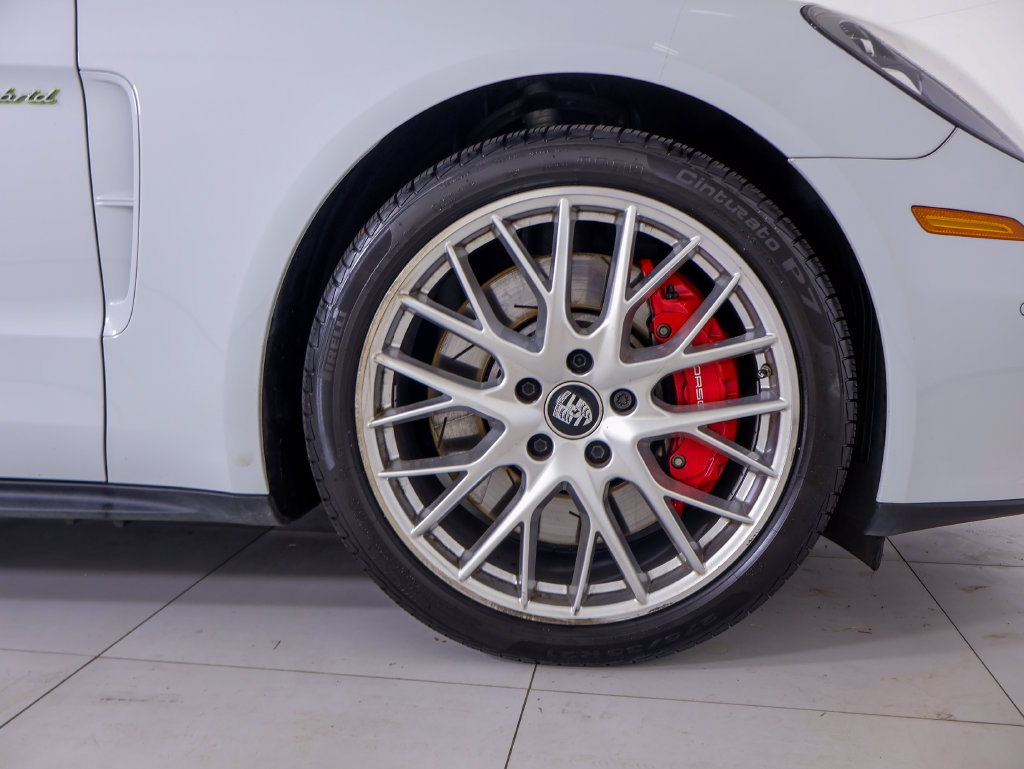 Certified 2023 Porsche Panamera 4S AWD/4WD image 30