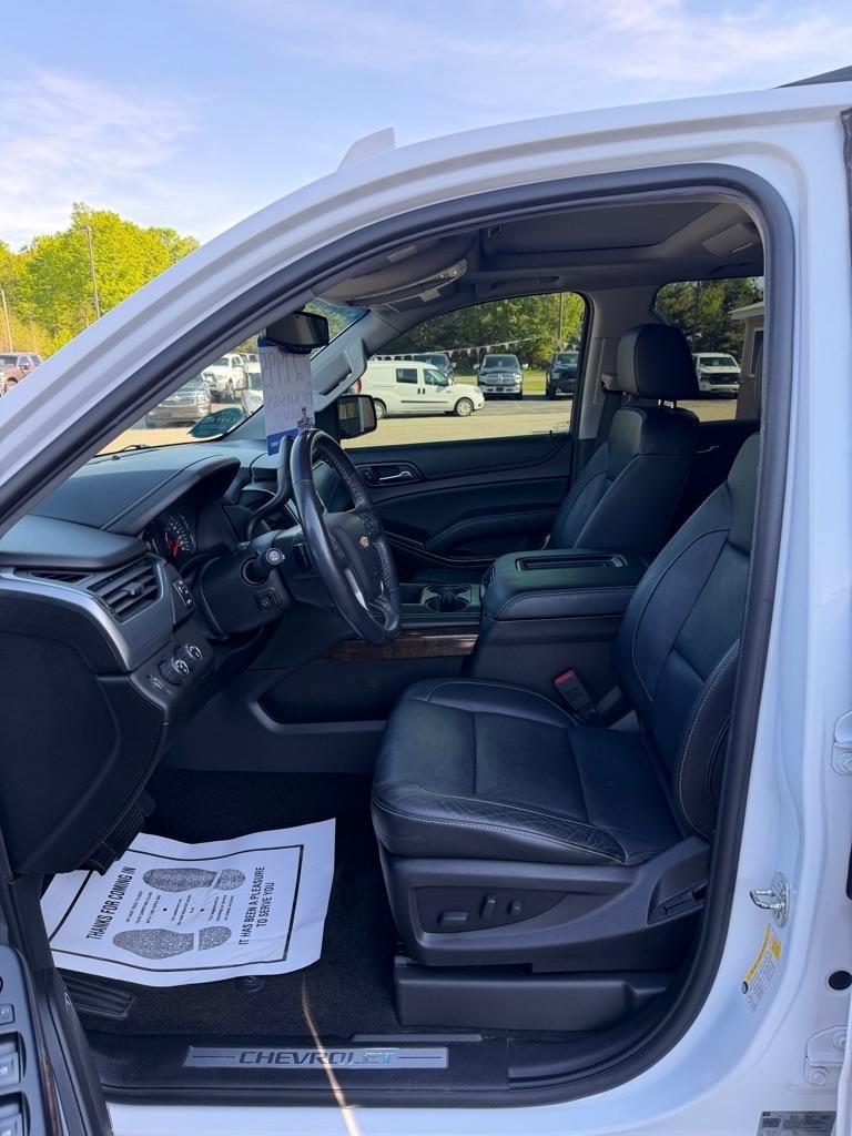 Used 2018 Chevrolet Suburban LT AWD/4WD image 10