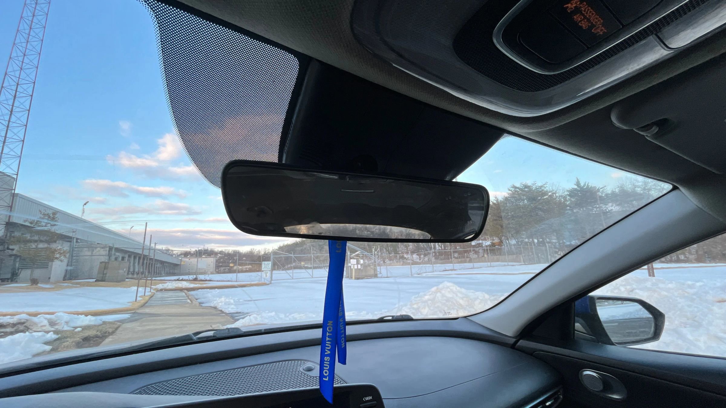 Used 2021 Hyundai Elantra SE image 17