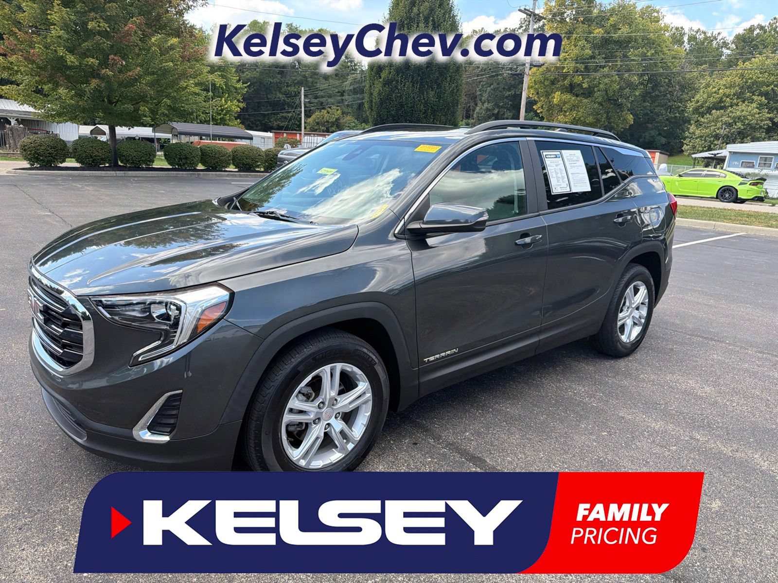 Used 2021 GMC Terrain SLE w/ Driver Convenience Package
