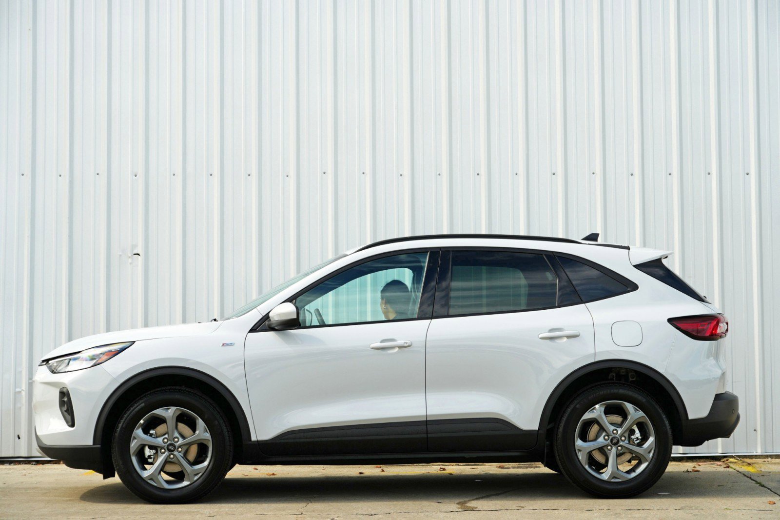 Used 2025 Ford Escape ST-Line Elite w/ Tech Pack #1 image 7
