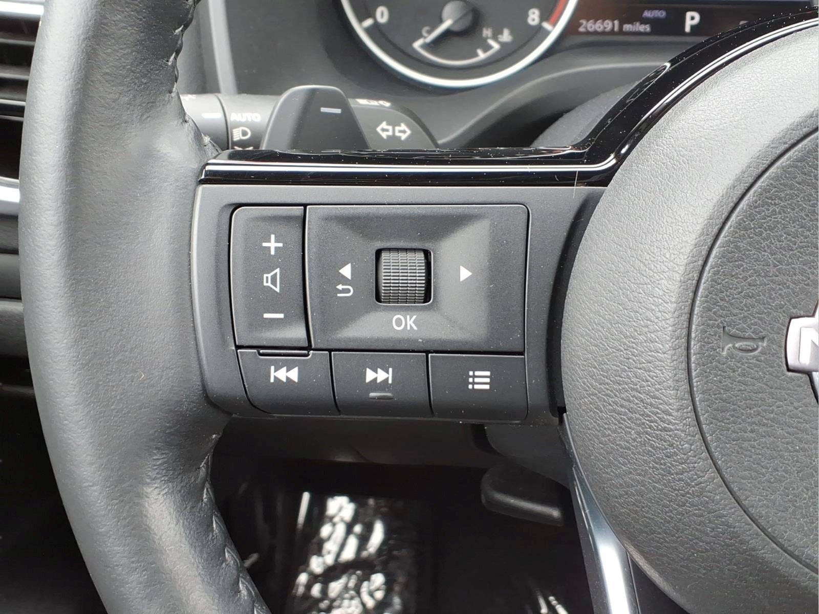 Certified 2023 Nissan Rogue SL w/ SL Premium Package AWD/4WD image 17