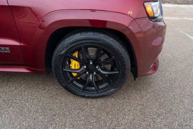 Used 2021 Jeep Grand Cherokee Trackhawk image 9