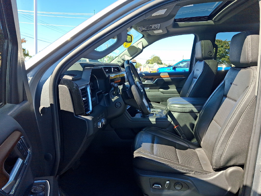 Used 2023 GMC Sierra 1500 Denali AWD/4WD image 13