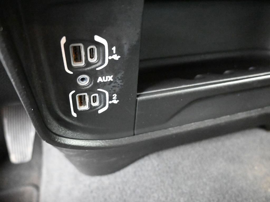 Used 2024 RAM 2500 Big Horn image 9