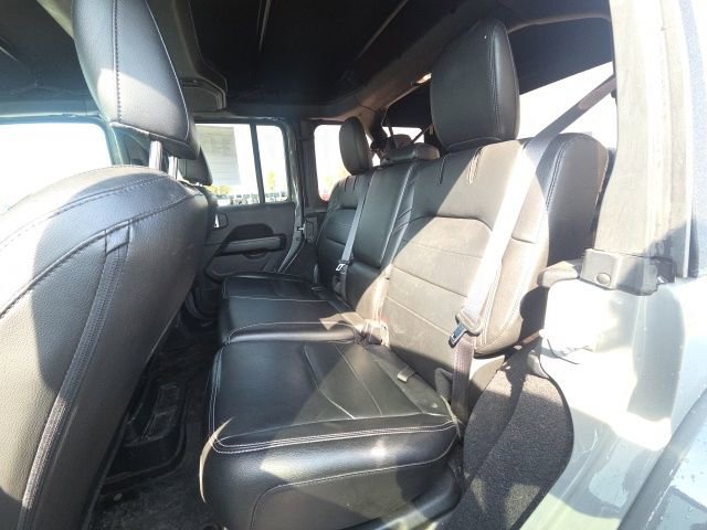 Used 2021 Jeep Wrangler Unlimited Sahara w/ Cold Weather Group image 15