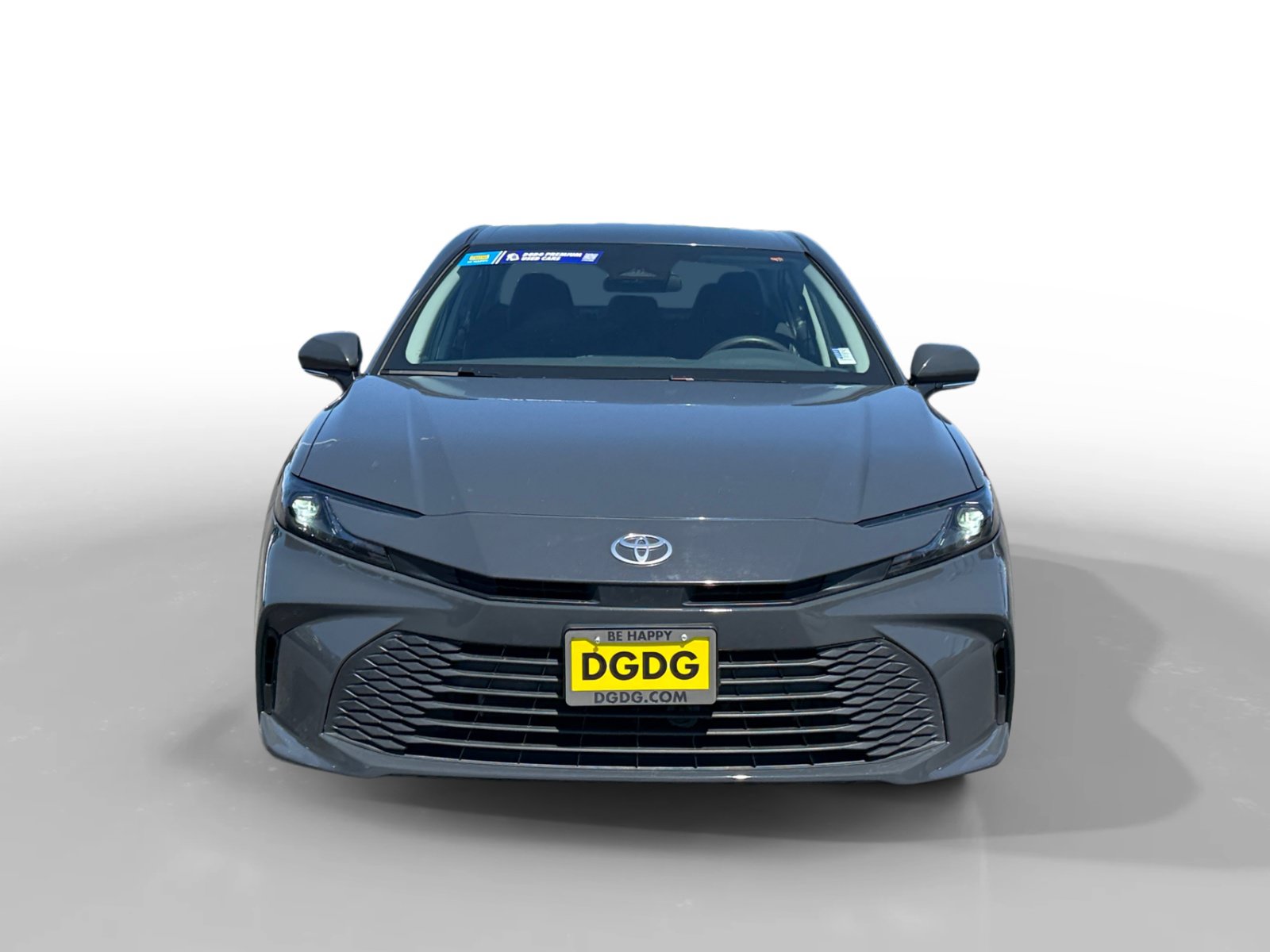 Used 2025 Toyota Camry LE FWD image 8