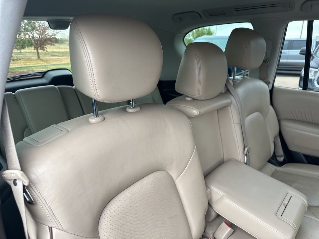 Used 2018 Nissan Armada Platinum image 29