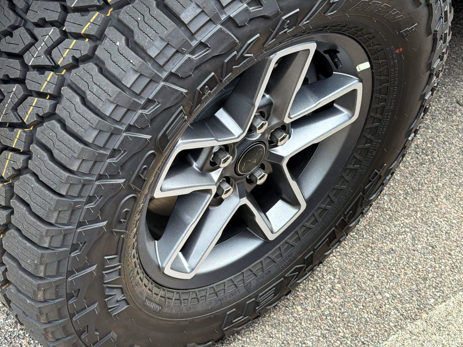 New 2026 Jeep Gladiator Mojave AWD/4WD image 5