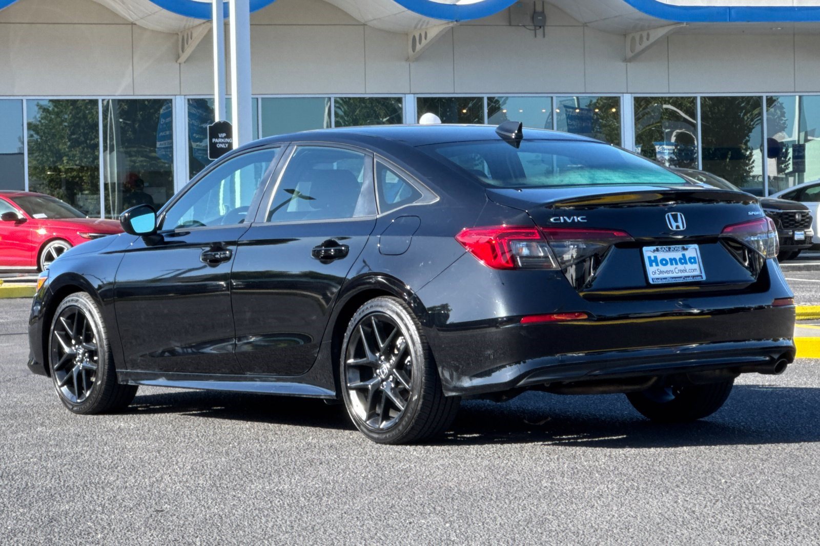 Used 2023 Honda Civic Sport image 3