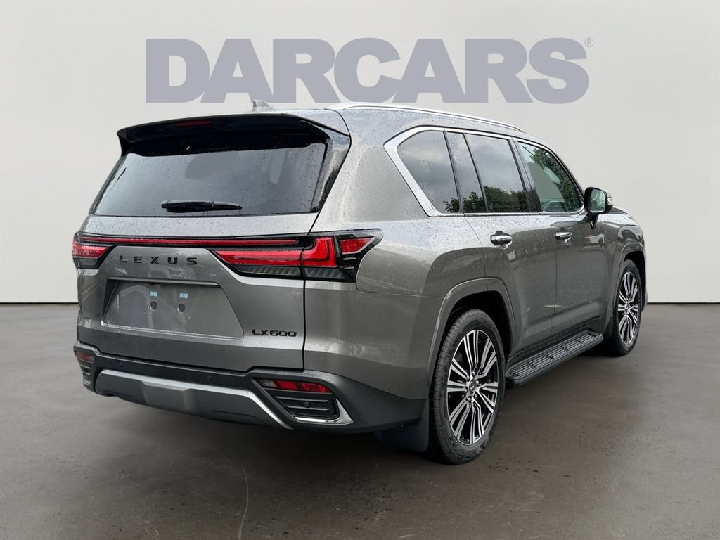 New 2026 Lexus LX 600 4WD w/ Luxury Package image 4