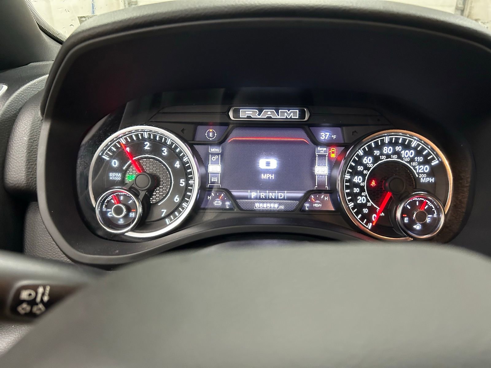 Used 2023 RAM 1500 Big Horn image 24