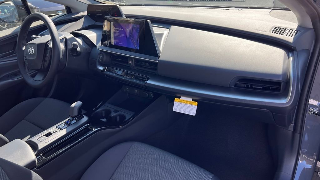 New 2026 Toyota Prius LE FWD image 21