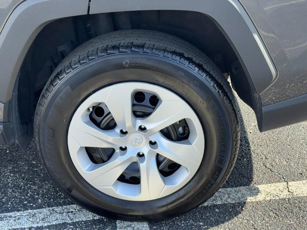 Certified 2025 Toyota RAV4 LE image 10