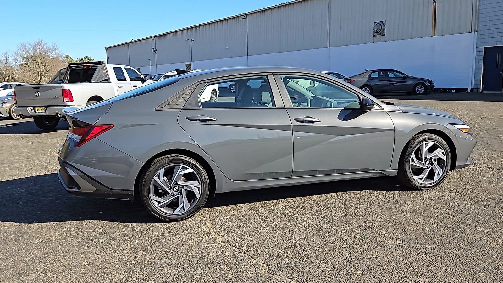 Certified 2025 Hyundai Elantra Sport image 8