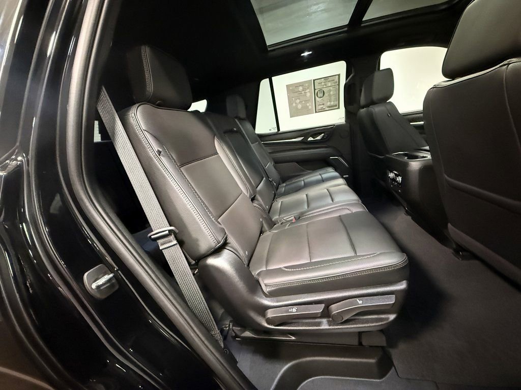 Used 2024 GMC Yukon Denali image 14