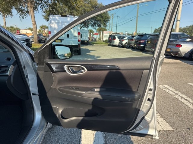 Used 2018 Nissan Sentra SV image 12