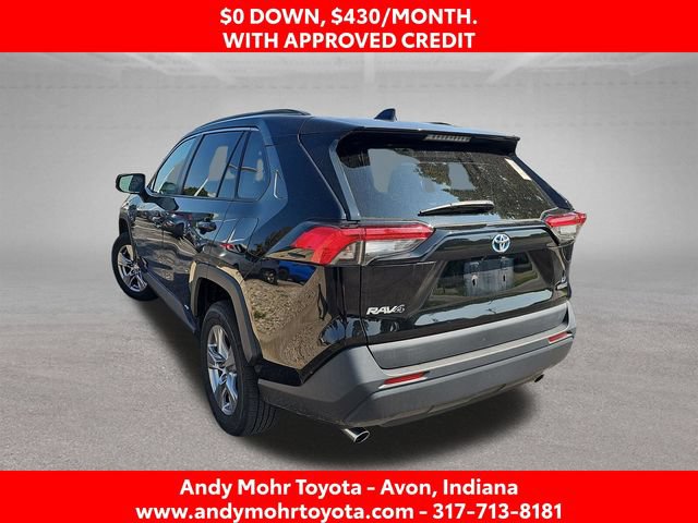 Used 2022 Toyota RAV4 LE AWD/4WD image 5