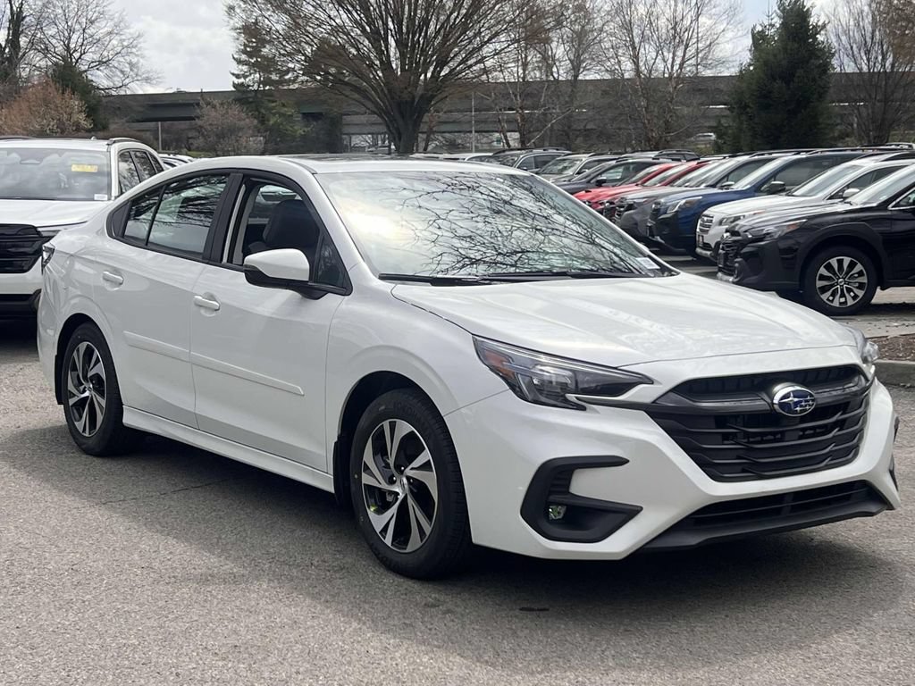 Certified 2025 Subaru Legacy Premium AWD/4WD image 4