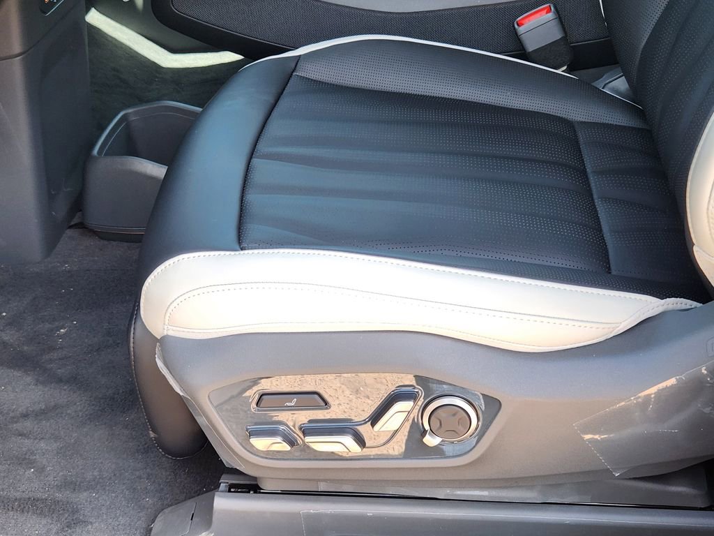 New 2026 Kia EV9 GT-Line AWD/4WD image 8