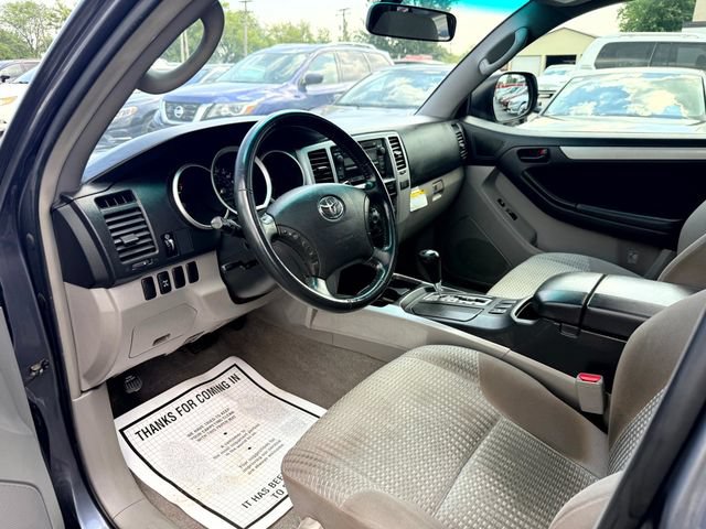 Used 2006 Toyota 4Runner SR5 AWD/4WD image 14