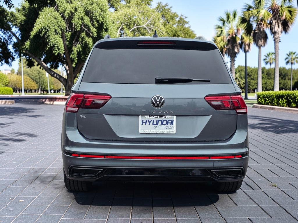 Used 2023 Volkswagen Tiguan SE R-Line image 6