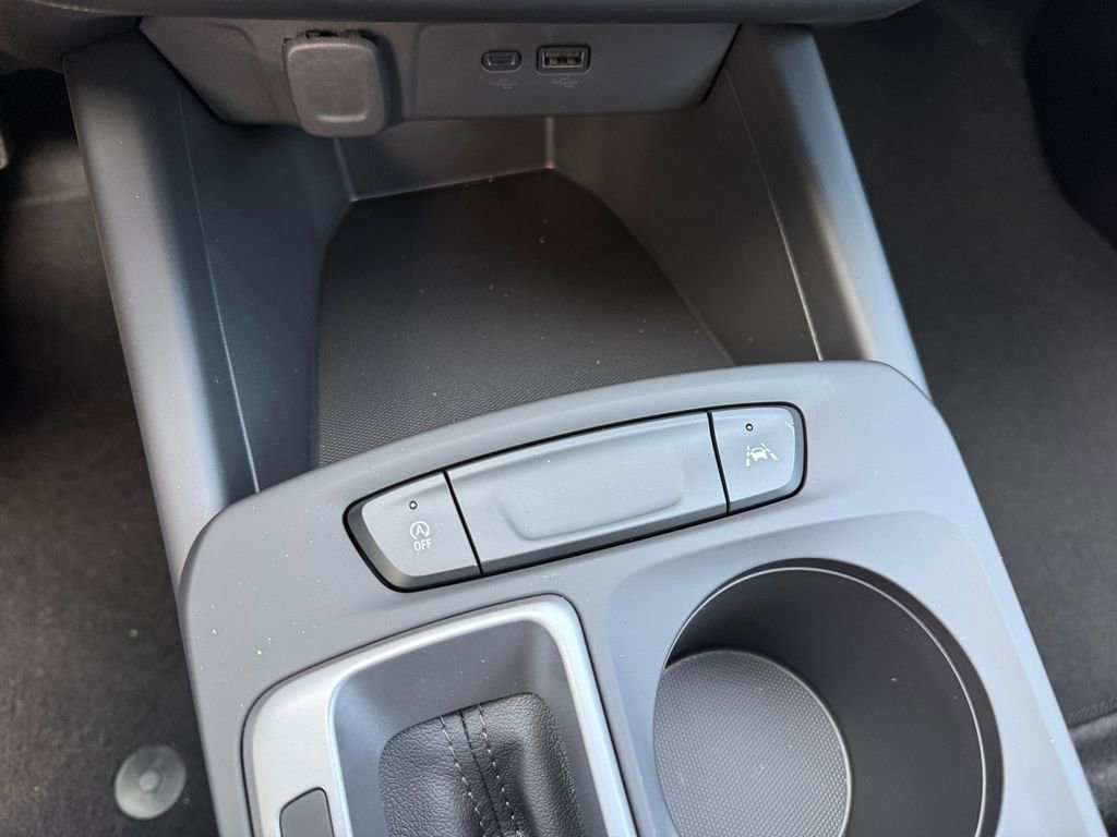 New 2026 Chevrolet Trax LS w/ LS Convenience Package image 20