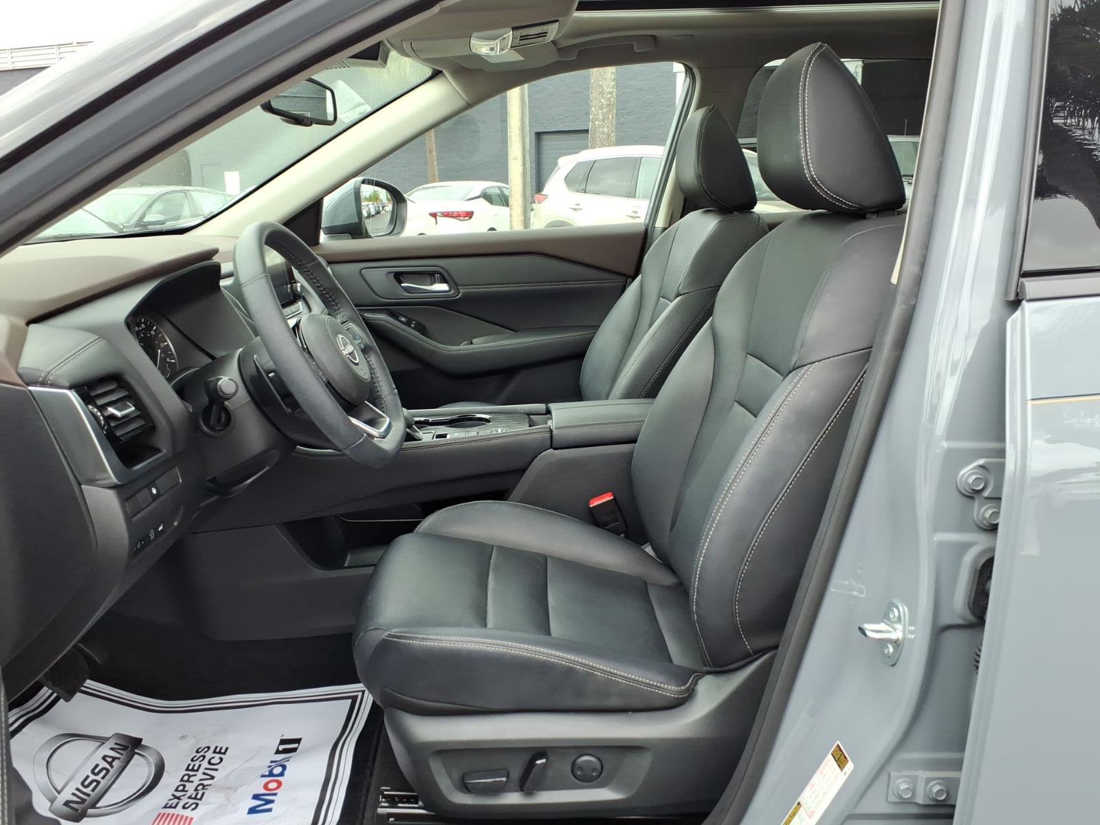 Certified 2023 Nissan Rogue SL image 15