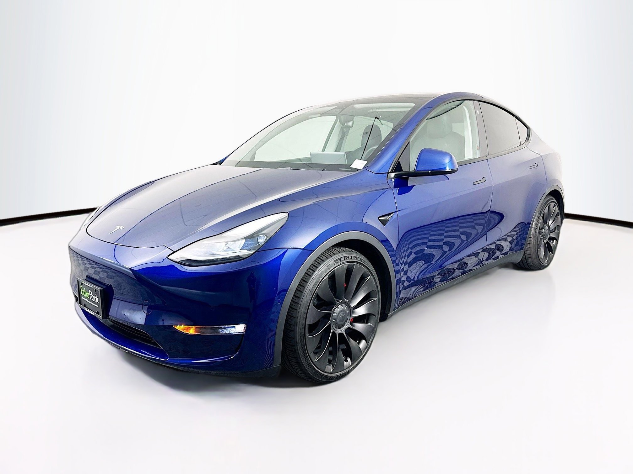 Used 2021 Tesla Model Y Performance AWD/4WD image 3