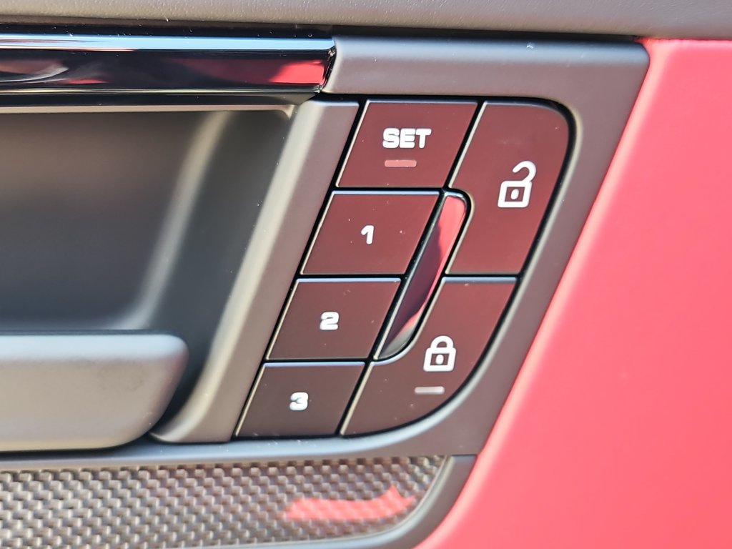 New 2026 Porsche Cayenne Turbo GT AWD/4WD image 18