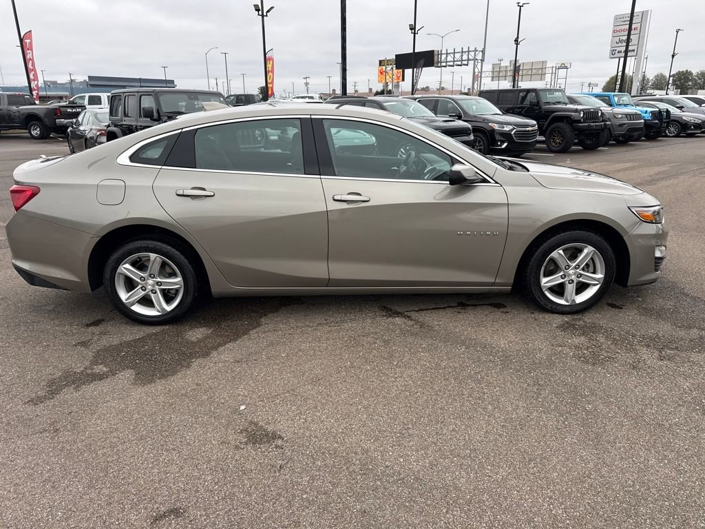 Used 2024 Chevrolet Malibu LT image 60