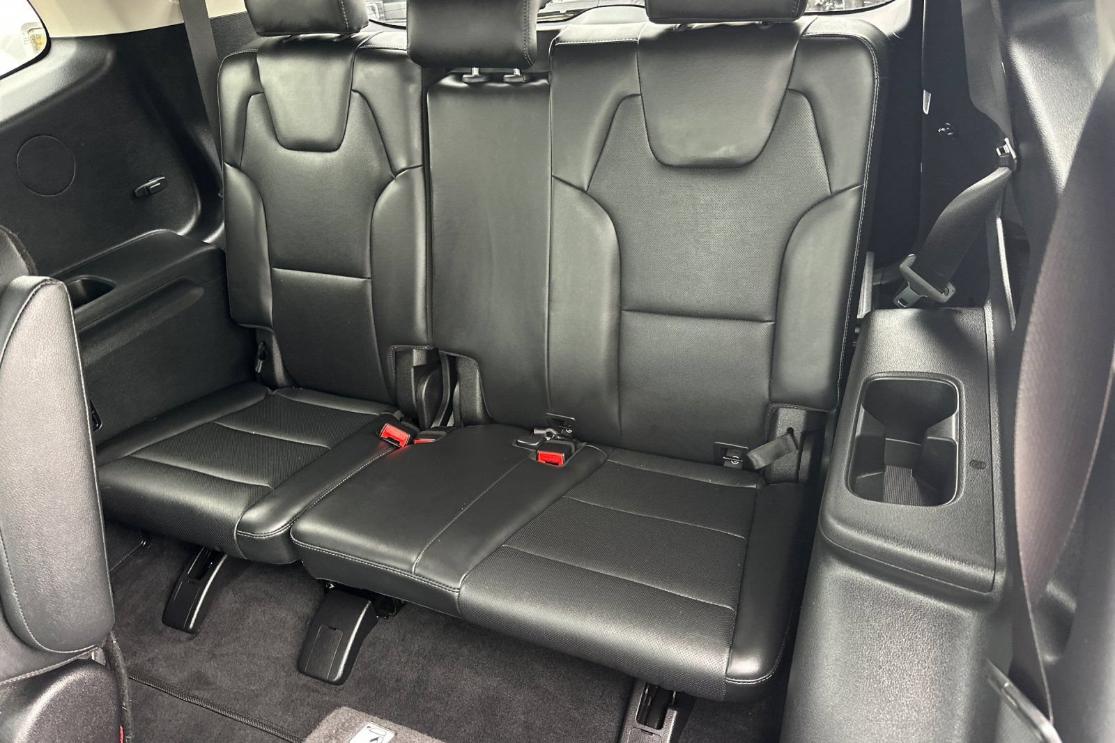 Used 2021 Kia Telluride EX w/ EX Premium Package AWD/4WD image 15