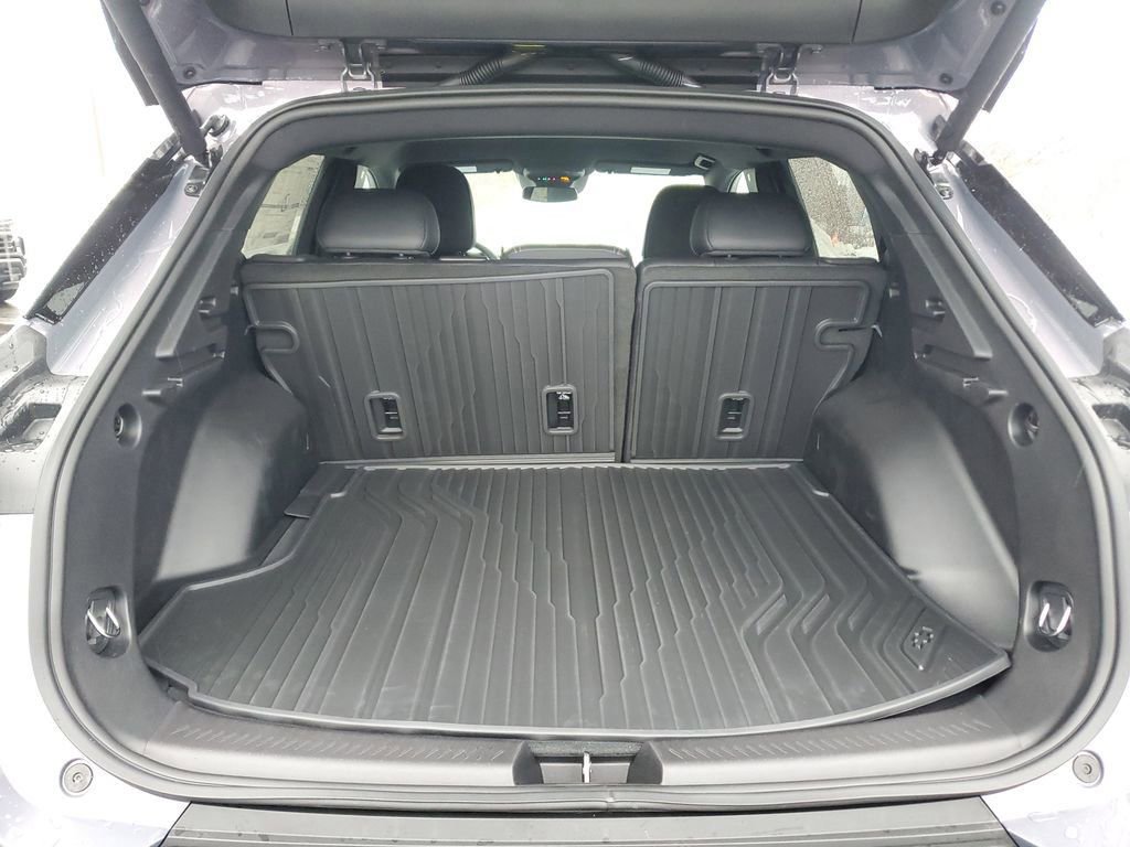 New 2026 Chevrolet Equinox EV LT image 8