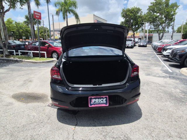 Used 2020 Hyundai Elantra Value Edition FWD image 6