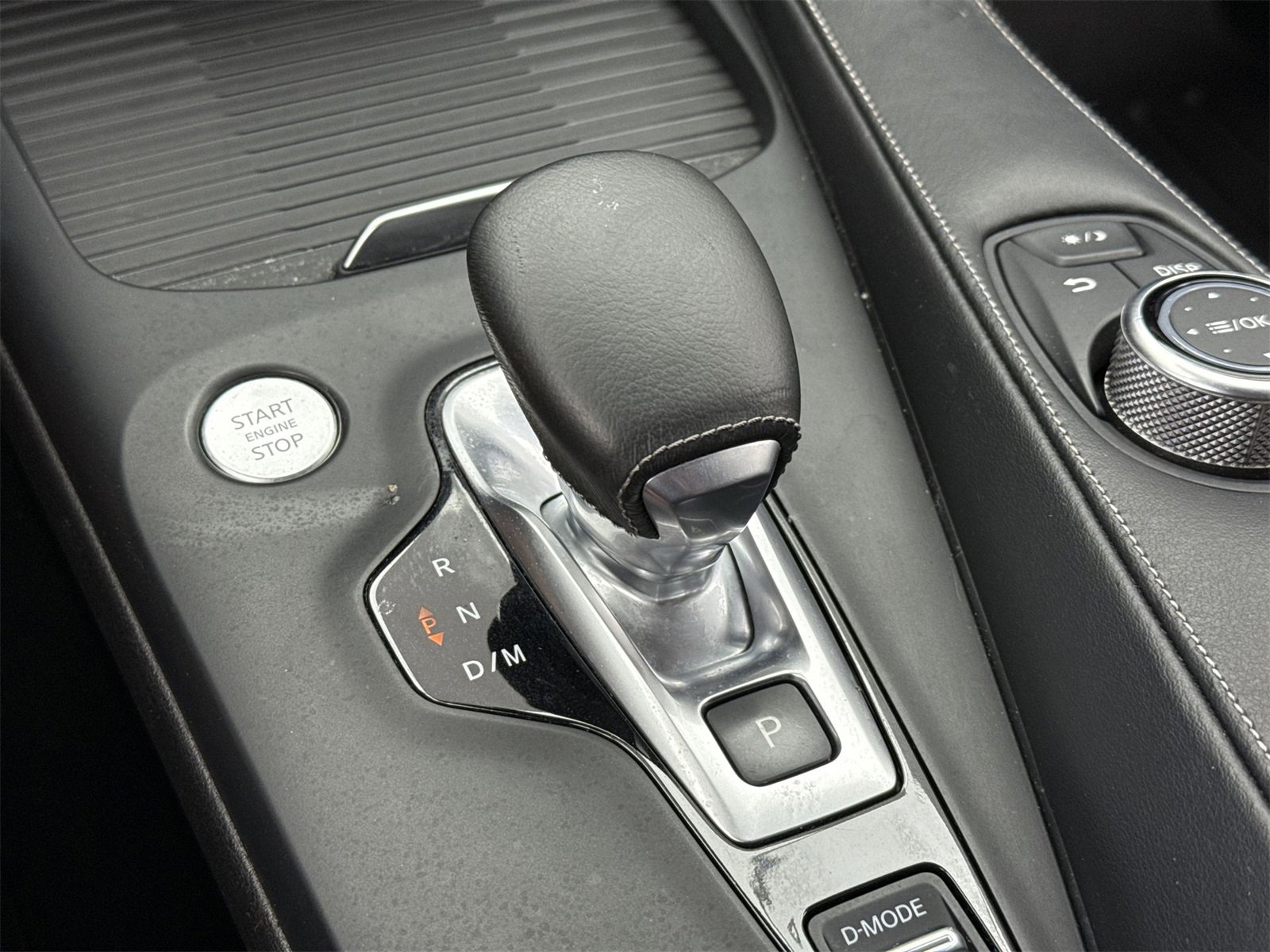 Used 2022 INFINITI QX50 Luxe w/ Appearance Package image 28