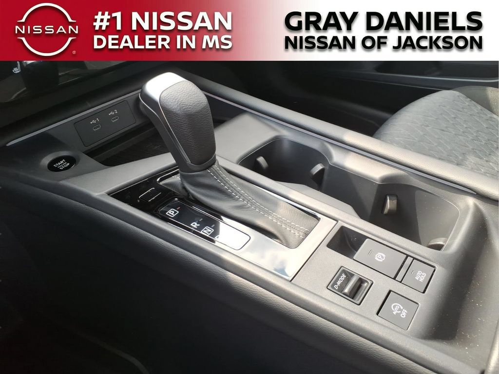 New 2026 Nissan Sentra SV w/ SV Convenience Package FWD image 19