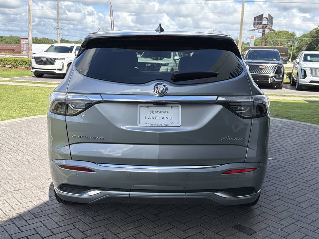 Certified 2023 Buick Enclave Avenir w/ Avenir Technology Package FWD image 5