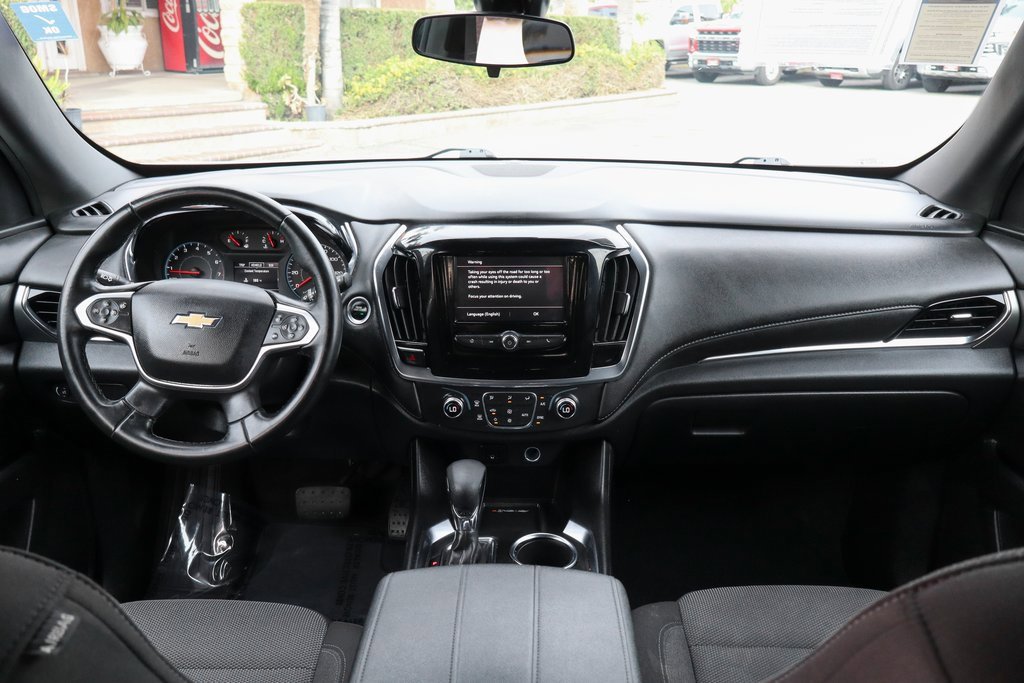 Used 2023 Chevrolet Traverse LT image 25
