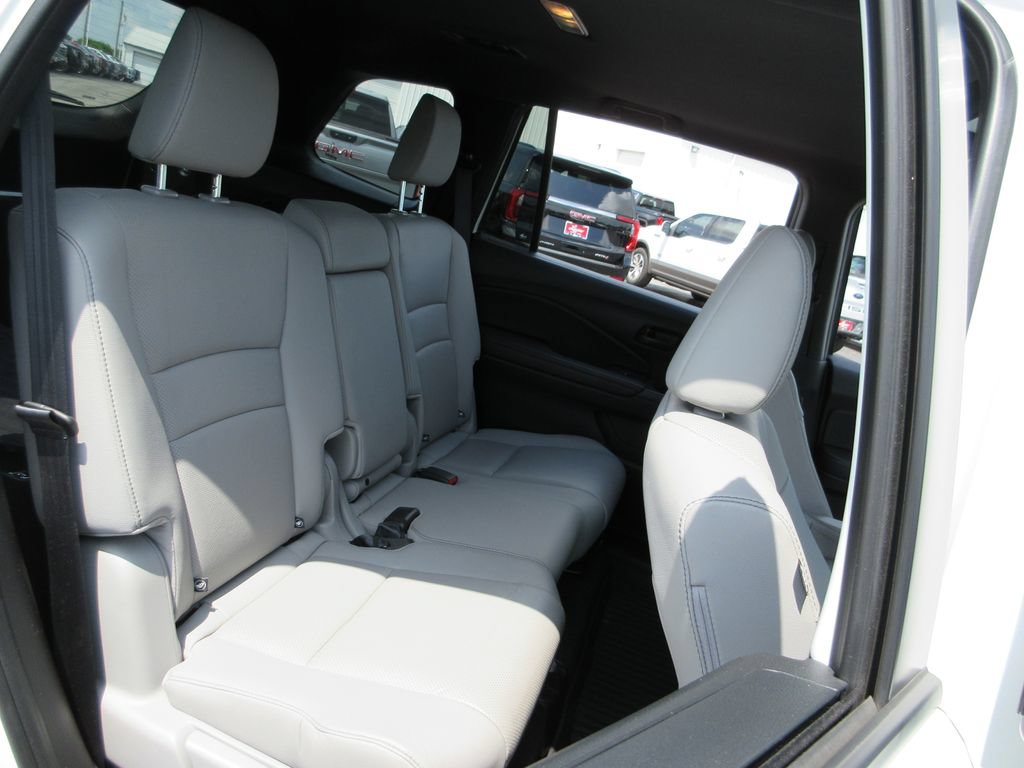 Used 2022 Honda Passport EX-L image 23