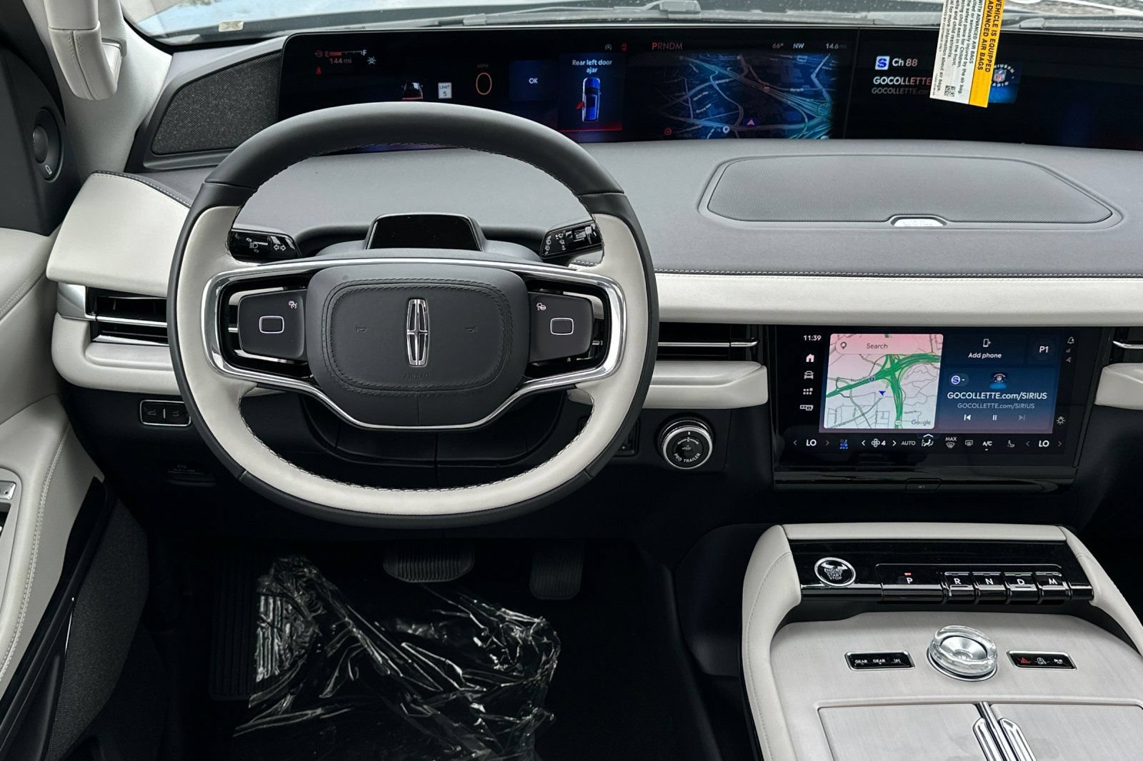 New 2026 Lincoln Navigator Reserve AWD/4WD image 13