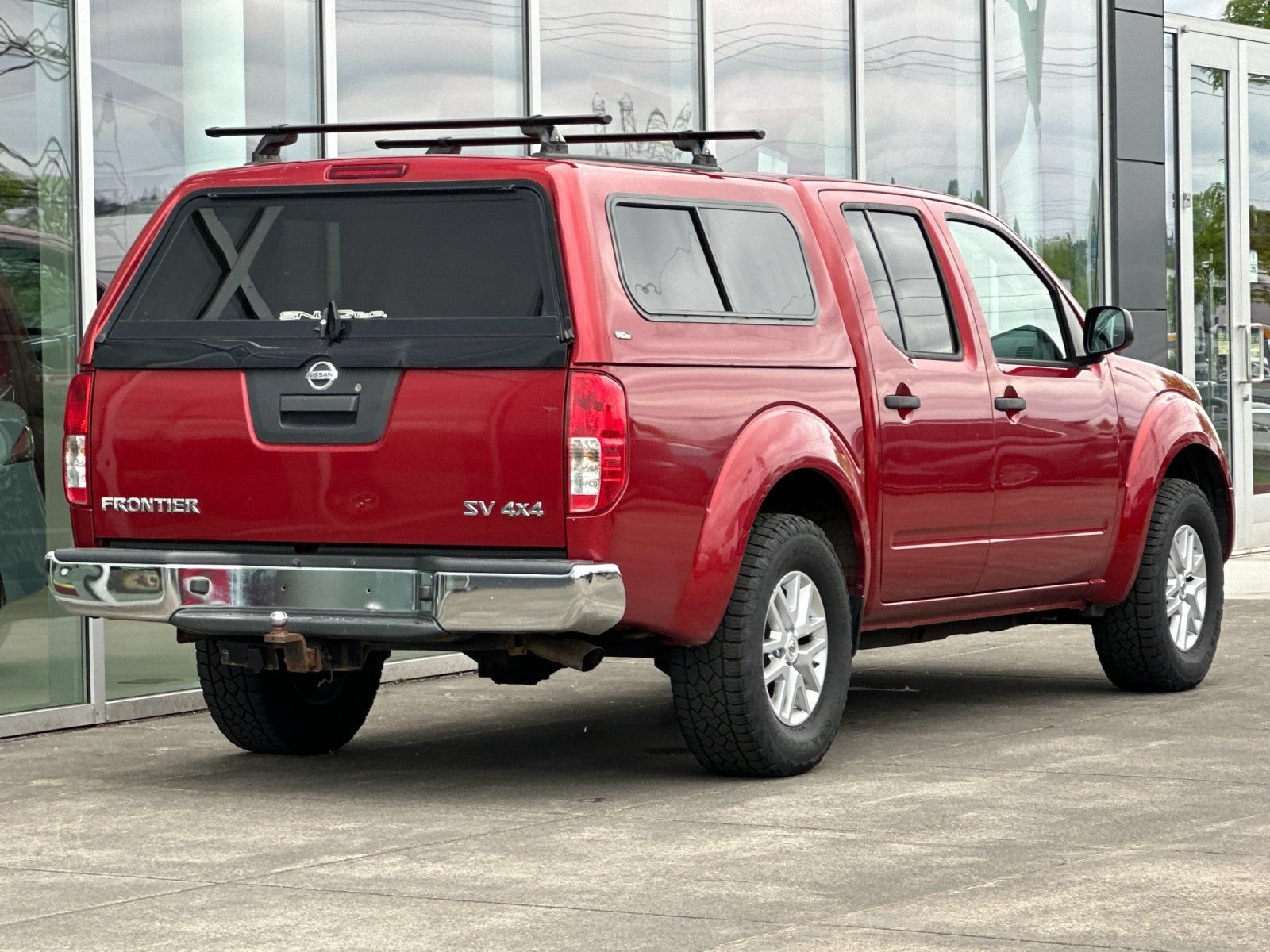 Used 2016 Nissan Frontier SV AWD/4WD image 3