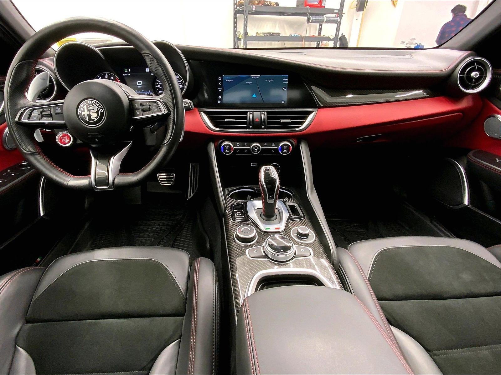 Used 2021 Alfa Romeo Giulia Quadrifoglio RWD image 14