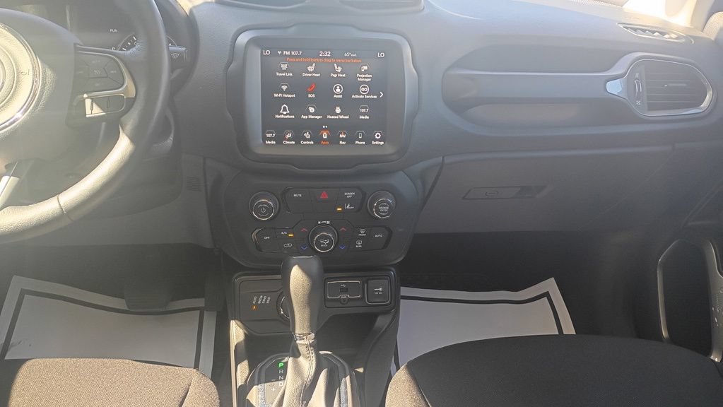 Used 2022 Jeep Renegade Latitude w/ Sun/Sound Group AWD/4WD image 12
