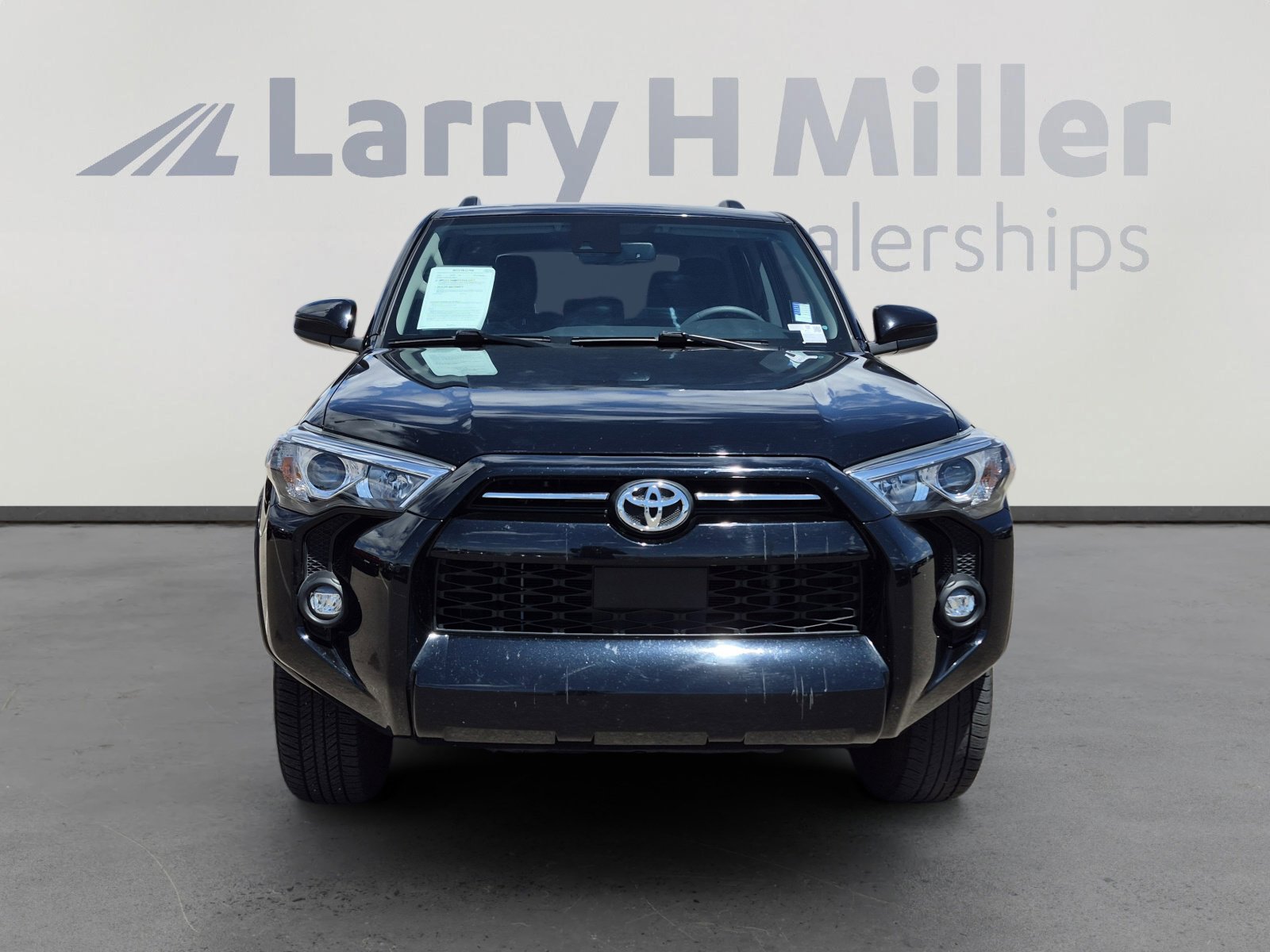 Used 2022 Toyota 4Runner SR5 RWD image 8