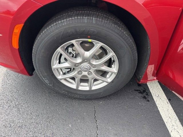 New 2026 Chrysler Pacifica Select image 16