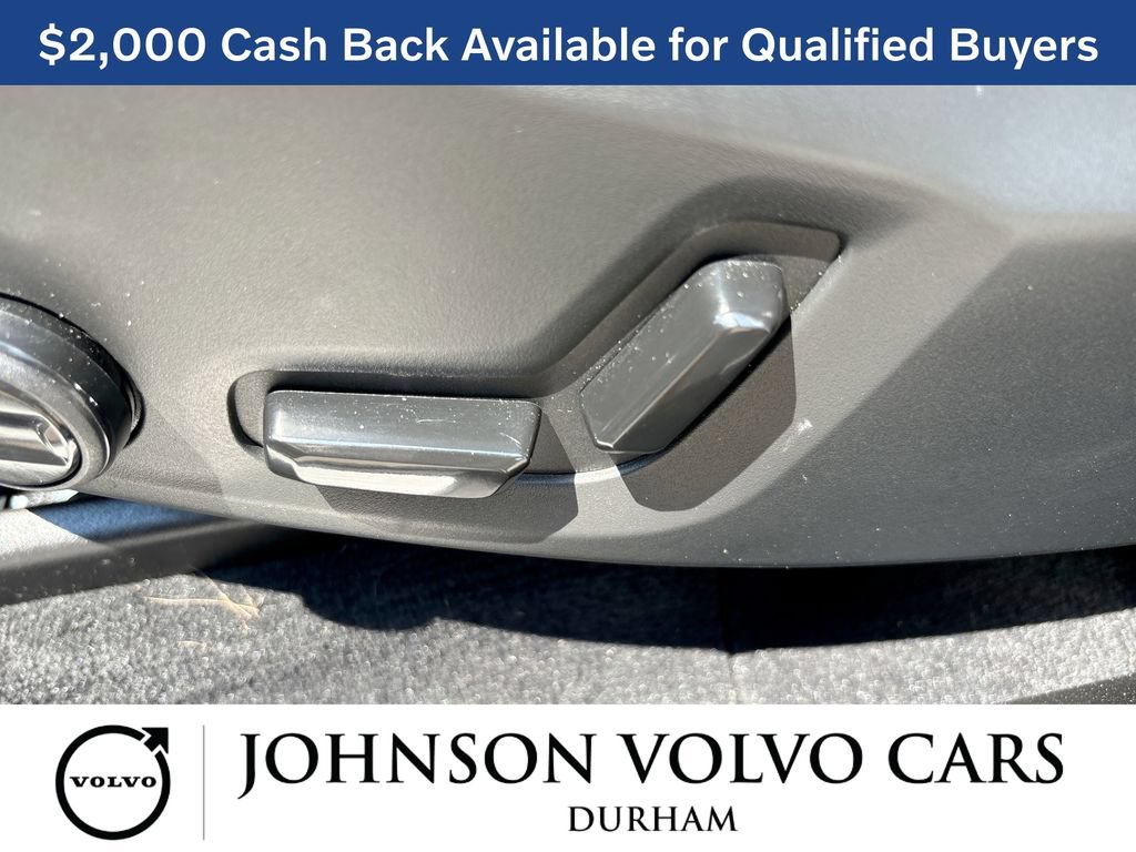 New 2026 Volvo XC60 B5 Plus w/ Protection Package Premier AWD/4WD image 14
