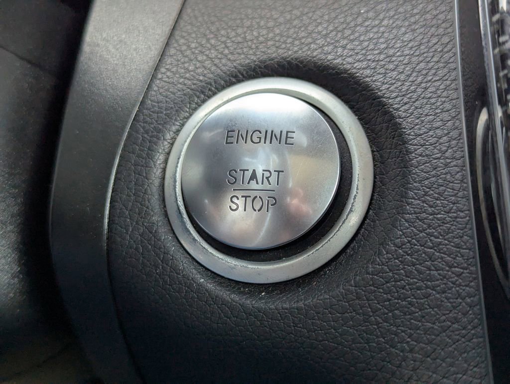 Used 2018 Mercedes-Benz GLC 43 AMG 4MATIC image 29