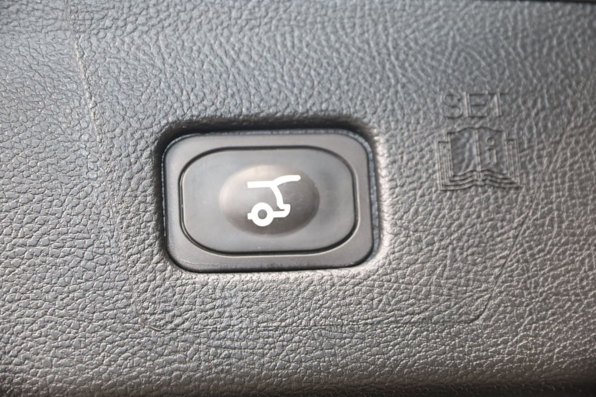 Used 2024 Ford Edge SEL w/ Convenience Package AWD/4WD image 46